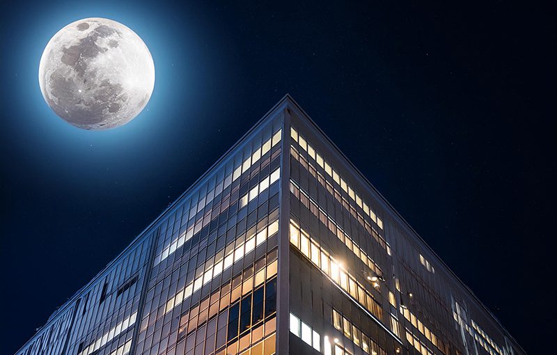 Witnessing the Supermoon: A Spectacular Prelude to Understanding ERP Systems